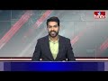 Urea Shortage In Karimnaga: ఒక్కసారిగా యూరియా కోసం ఎగబడ్డ రైతన్నలు | hmtv  - 01:09 min - News - Video
