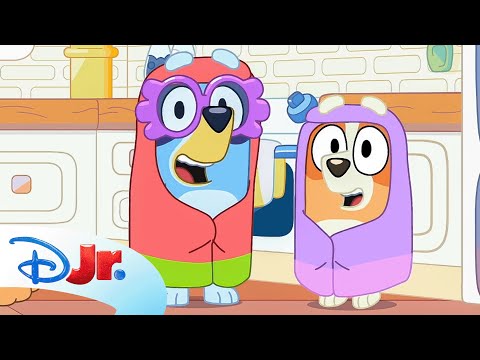 Bluey Season 1 "Grannies" Episode Clip | @disneyjr x @BlueyOfficialChannel