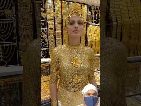 दूनिया का सबसे अमीर शहर दूबई, जहॉ भीख मांगना भी एक क्राइम है! 😳 #shorts #sciencefacts #facts #dubai