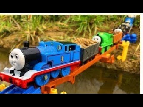 きかんしゃトーマスプラレール 踏切 トンネルでじこはおこるさ Thomas＆friends Slow Motion Crashes