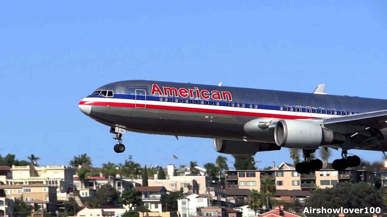 *NFL Charter* American Airlines Boeing 767300(WL) Landing San Diego