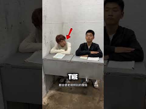 The Worst Desk! 😱