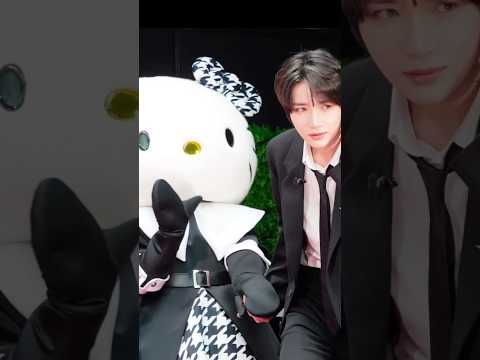The prince charming and his princess #beomgyu #kpop #hellokitty #txt