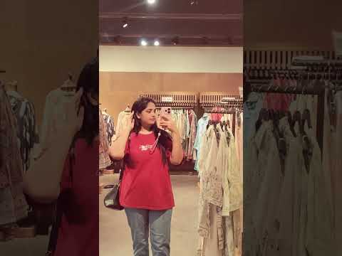 Shopping day #shortvideo #unfrez #fypシ゚viral #tshorts