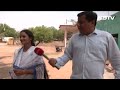 Bundelkhand: 60 परिवारों को सिर्फ दो हैंड पंप का सहारा, देखिए Amarpur गांव की खुशबू की कहानी - 04:46 min - News - Video