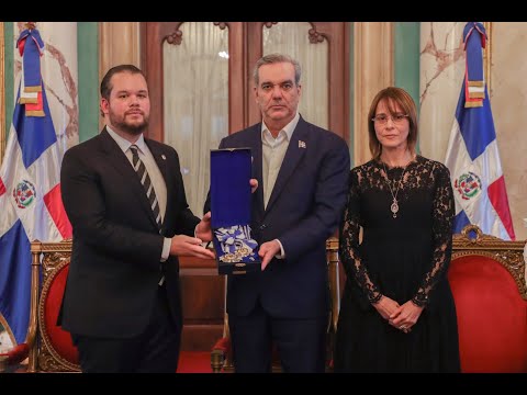 Acto de Reconocimiento Póstumo a Orlando Jorge Mera.