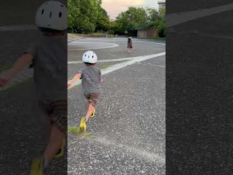 公園にて　謎の動き　2025.8 #子供
