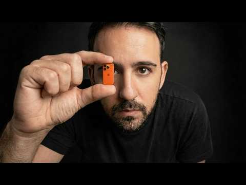 24 HORAS con el TELÉFONO más PEQUEÑO del MUNDO thumbnail