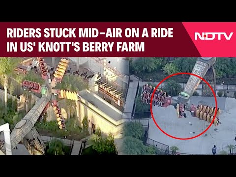 US Knott's Berry Farm | Multiple Riders Stuck On A Ride In US' Knott's Berry Farm