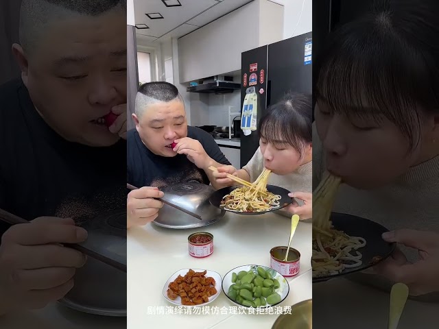 自私老公以為吃到了大肘子，其實大肘子被婆婆拿走了，他只能餓肚子