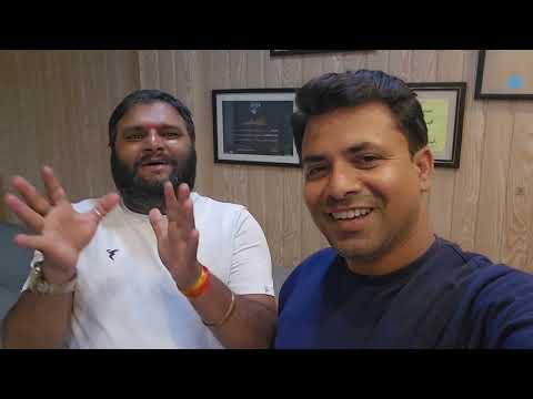 Mirror & Me Saloon Vlog ft.Vikesh Babu