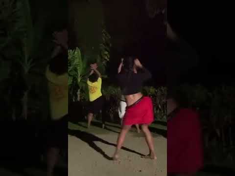 The Beautiful Atea Sharon from Moorea Shaking her HIPS #dance #shorts