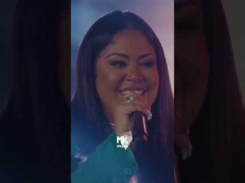 Tudo pode mudar em um segundo🎶 Assista o clipe #LágrimasEnsinam de Gisele Nascimento e Vitória Souza