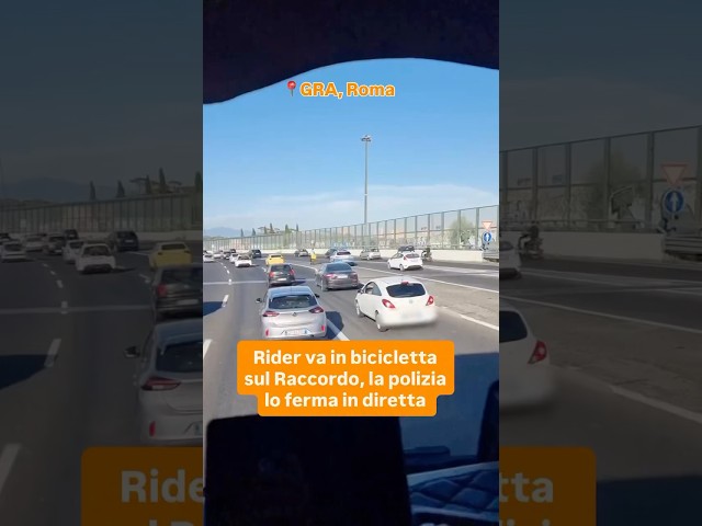 Rider in bici sul GRA: la scena sorprende gli automobilisti👇🏻🚴
