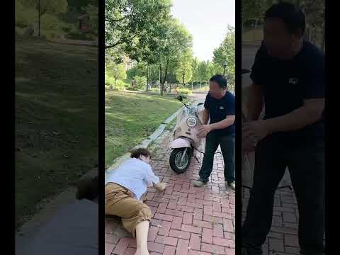 Kind woman help #motivation #positivevibes #lnspiration