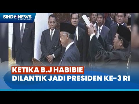 FT: Momen Sakral Pelantikan B.J Habibie Sebagai Presiden Ke-3 RI