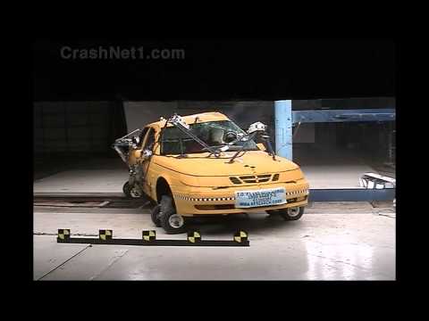 Видео краш-теста Saab 9-5 2001 - 2005