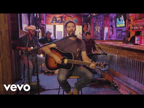 Josh Turner - Why Me (Livestream Acoustic Performance)