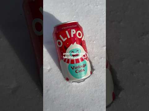 keeping my olipop cold. Snow hack ❤️❄️#bestsoda #guttok #olipoparmy #fyp #viral @OLIPOP