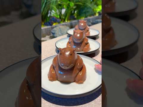 チョコレート味のぷるぷるカピパラプリン🍫 #japanesefood