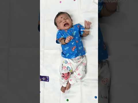 Dhruv is 1 month Old| Trying out some expressions #ytshorts #monthbirthday #dhruvdarsh #funny #ssmb