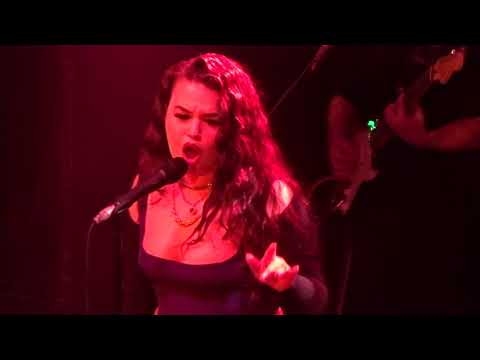 Lola Young-After Midnight @ Lafayette, 10th Nov 2021