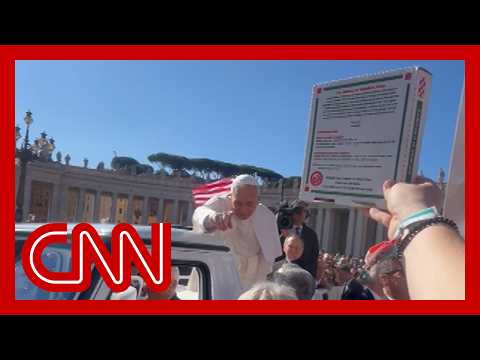 A slice of heaven: Chicago's Aurelio's Pizza hand-delivered to the Pope