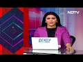 Arvind Kejriwal ने Delhi के Mehrauli में किया Road Show | Lok Sabha Election 2024  - 04:00 min - News - Video