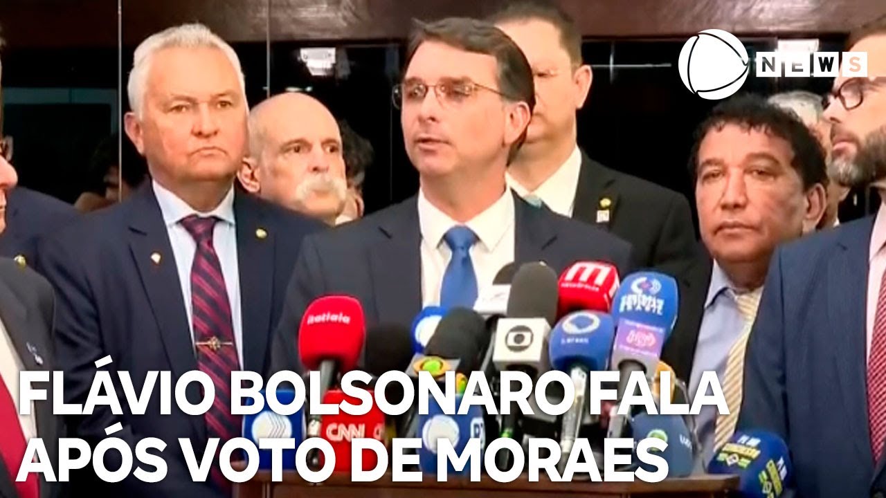 Senador Flávio Bolsonaro fala sobre julgamento