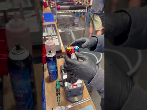 Any guesses on what the torque specs are for this -10 fitting?