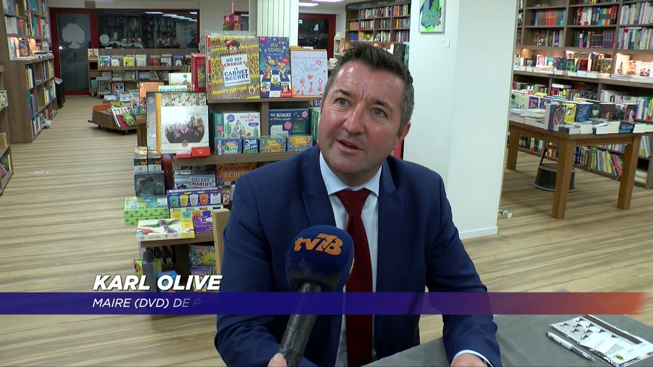 Yvelines | Karl Olive dédicace son nouveau livre dans une librairie à Poissy