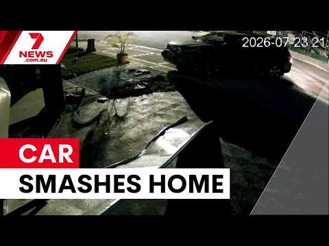 Driver allegedly flees after crashing into Austral home | 7NEWS