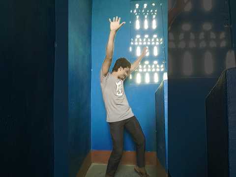 Nai ki jarurat humra Laga ke rakhna hath ke liye bhi hai #nehha #namikpaul hai kya #rupalpatel me