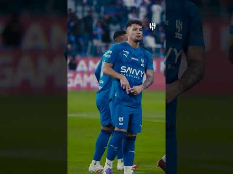 Leo just can’t get enough of scoring 🥶💙