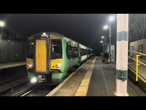Class 377 - Southern Railway - Kenley Station - 5th January 2024