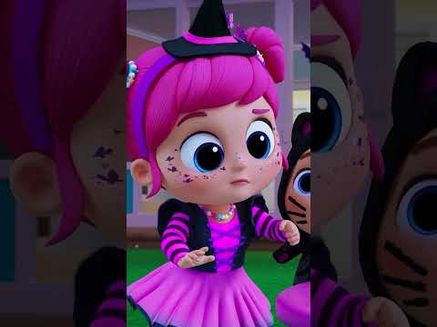 Jill decides to dress up as a witch for Halloween~! #Halloween #littleangel #Fun