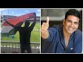 Akshay Kumar apologises for holding national flag incorrectly