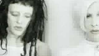 Marilyn Manson - I Don't Like The Drugs (But The Drugs Like Me) thumbnail