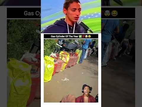 Introducing the "VitalWear SmartBand," a next-generation wearable gadget🎉