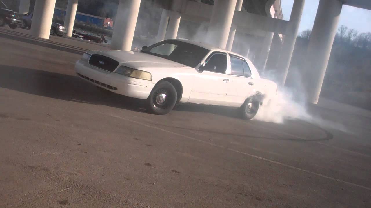 Ford crown victoria burnout #7