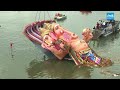 70 ఏళ్ల చరిత్రలో తొలిసారి | Khairatabad Ganesh Immersion 2025 EXCLUSIVE VIDEO | Sakshi TV  - 03:20 min - News - Video