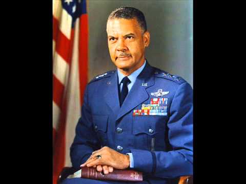 General Benjamin O. Davis Jr. The First African American Air Force ...