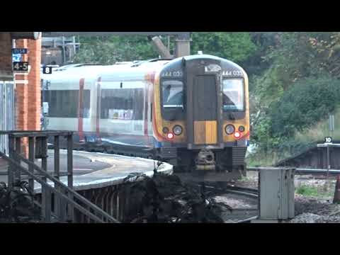 444033 departing Bournemouth for Winchester (12/11/22)