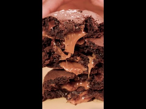 Late Night Snacks: Salted Caramel Brownie Cookies