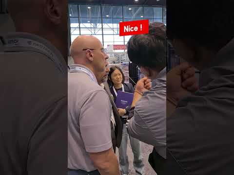 Showing the performance of JOBON  powder coating gun to the audience .#powdercoating  #machine