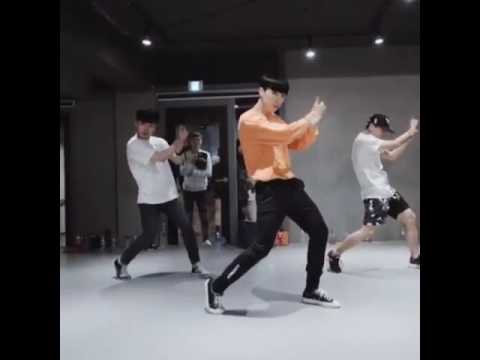 백색소음 첸백시 백댄서 였던ㅠㅠ태우댄서 선생님ㅠㅠ 존경합니댜😢💕💕(엑소,태우,댄서,백색소음,첸백시)