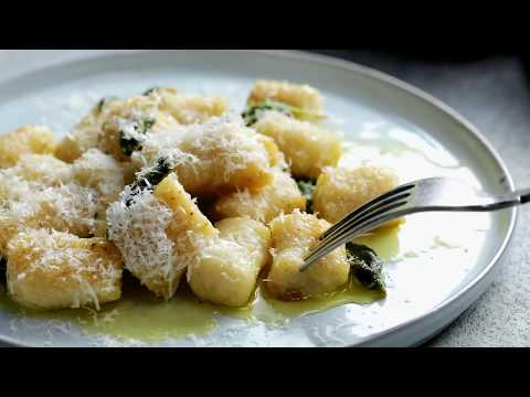 The Easiest Brown Butter Gnocchi Recipe You'll Ever See!
