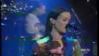Alanis Morissette - So Pure live on Letterman