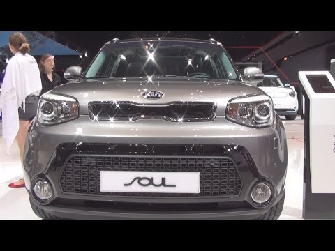Kia Soul II 1.6 D DCT Style (2016) Exterior and Interior in 3D