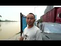 Many trapped by unseasonal floods in China | REUTERS  - 01:32 min - News - Video